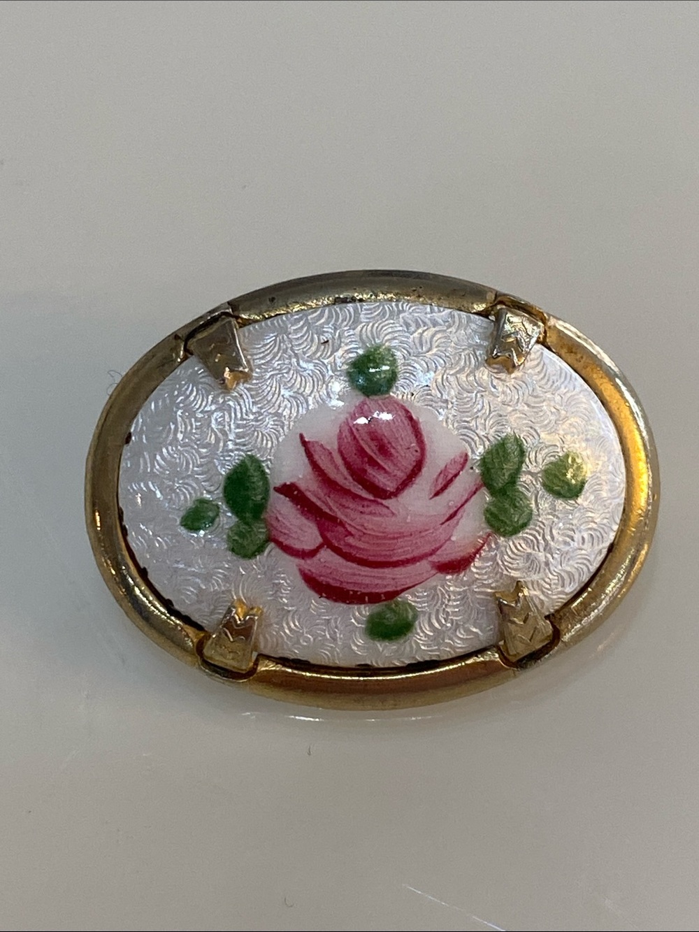 Floral brooch